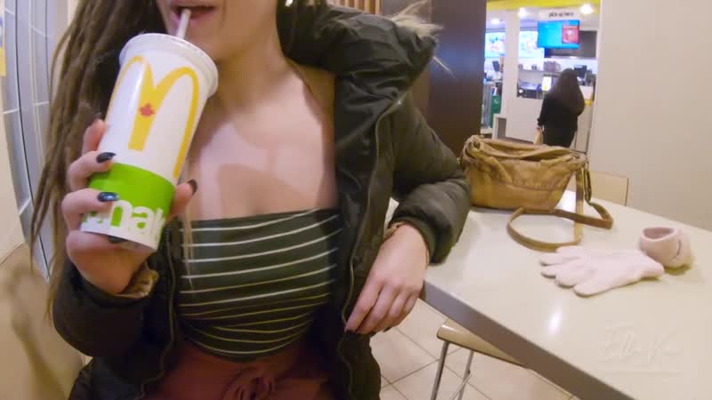 Студенты чуть не попались в макдональдсе