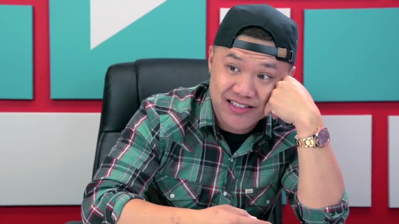 Youtubers react to girl quits job (an interpretive dance for my boss extras #23)