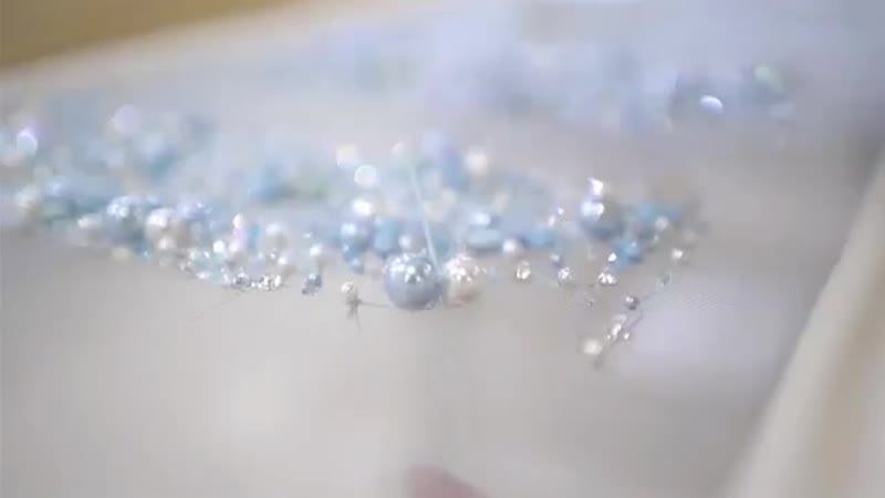 Georges hobeika hc ss19 mains précieuses n•1