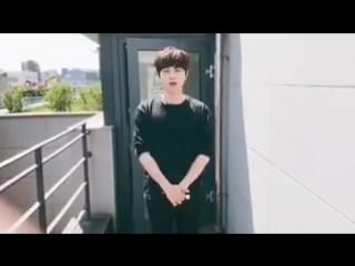 Kim myungsoo bucket challenge 2018 relay he tagged go ara, woohyun and lovelyz kei ㅋ 인피니트 명수 김명수 엘 임바른