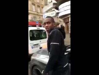 Mamadou sakho casually bumps into blaise matuidi in the streets of paris