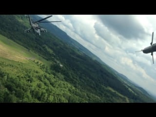 Kozoynak bilan transeksüel porno Ayol ayol kiyimidagi erkakni sikadi