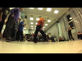 Oringo vs rocking gangz (roking star 2013) #bboy #bgirl #breakdance