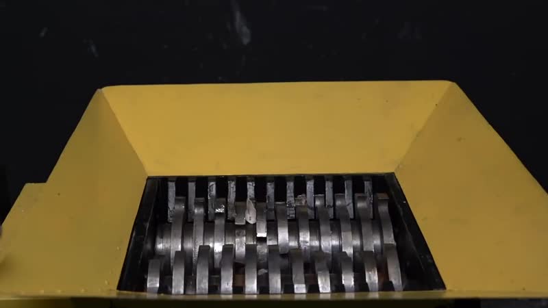 [timon chaves] что если шредер сжует корсар к0212 и лимонку ?!