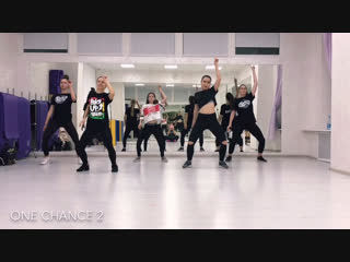 Risling team | dancin some dancehall steps by bg dancerz