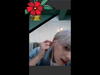 [preview] 200614 @ l'amitié photobook event video call