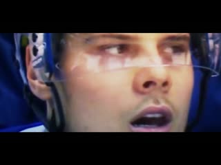 Auston matthews signals good goal after scoring on bernier