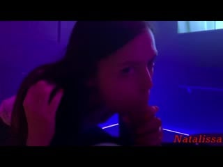 Cute teen natalissa gives a blowjob during the movie beautiful babes