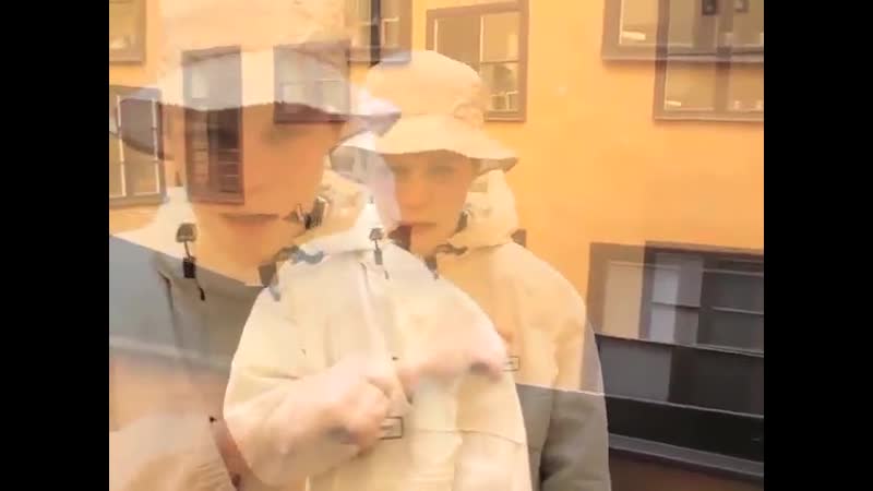 Yung lean «ginseng strip 2002»