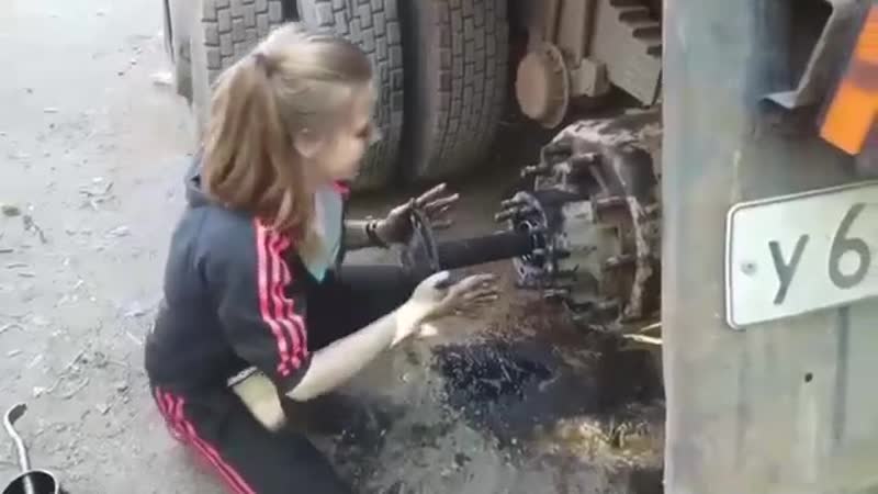 23 летняя москвичка за баранкой большегруза, больше известная как татьяна камазистка