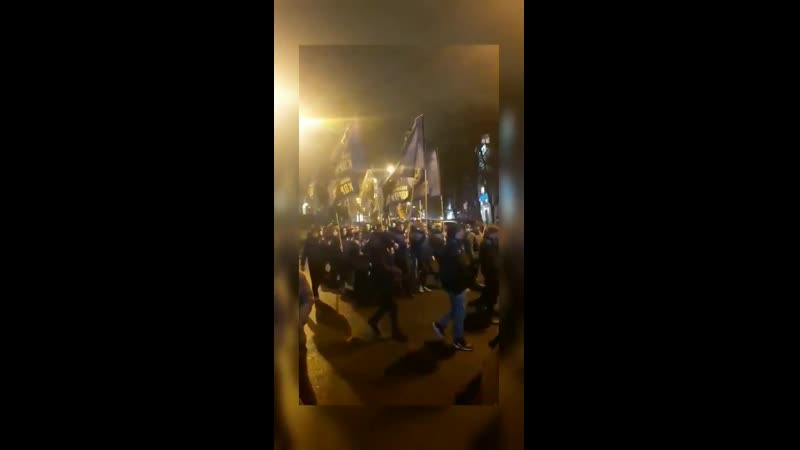 Харьков марш памяти героев крут