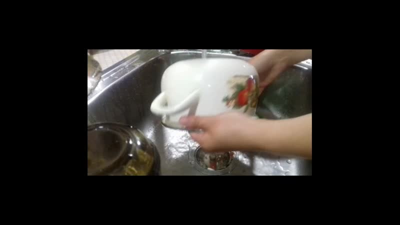 Салфетка для посуды в действии