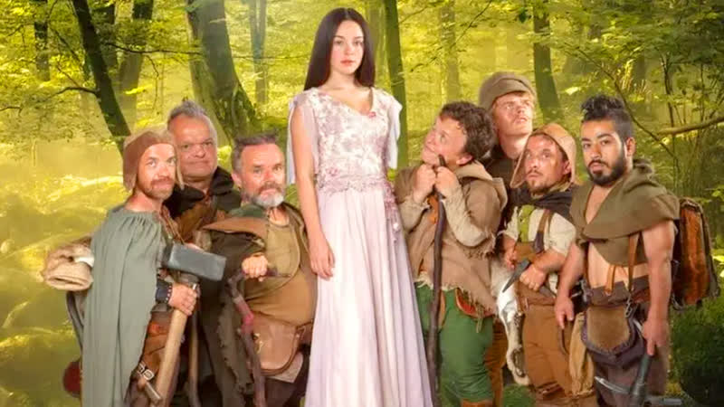 Белоснежка и магия гномов (2019)