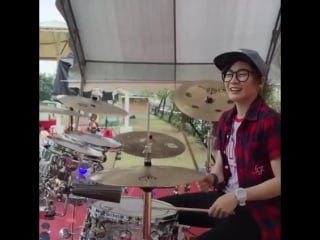 Broadcasting s white 190316