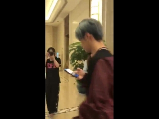 [fancam] 180513 и бо в отеле hangzhou