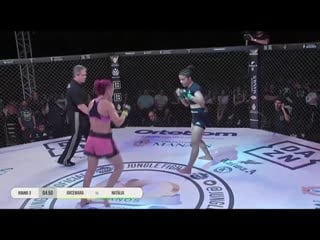 Jungle fight 100 natália silva (team borracha) x joice mara (prvt)