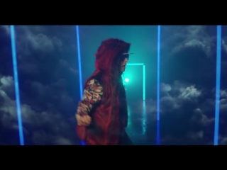 Bryant myers, cosculluela momentos