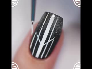 Черно белая геометрия