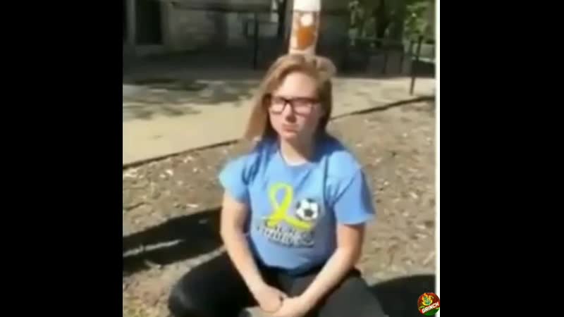 Крестятся трижды