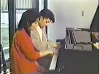 Akiko yano and ryuichi sakamoto tong poo