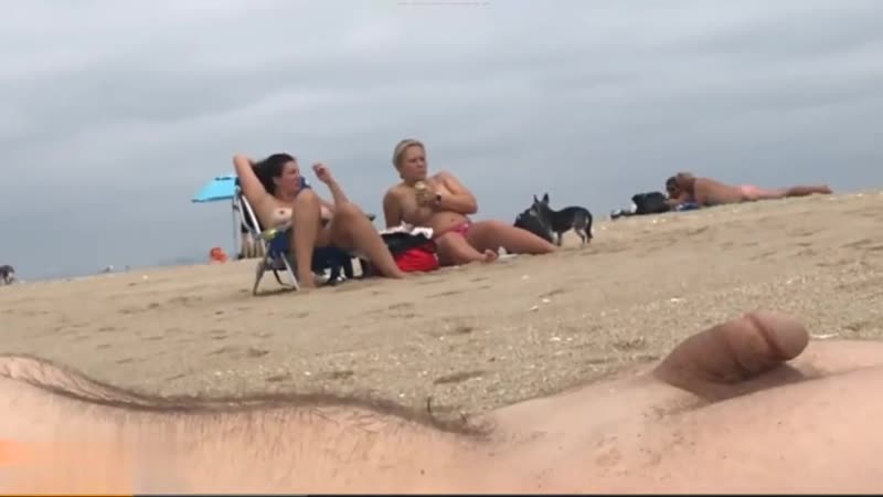 Порно видео голый пляж