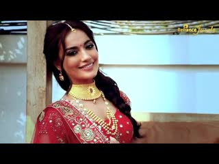 Complement your festive look with finest jewellery from @reliancejewels 💎✨ wishing shubho durga pujo to everyone🙏🏻