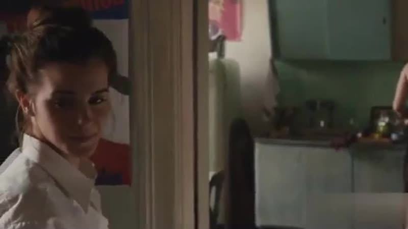 Сильно похожа на гермиону 18+