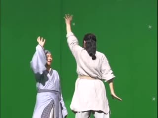 Chen linong teaches lixian the dance to “ei ei” in behind the scenes clip for their historical fantasy movie red fox scholar