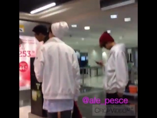 `fancam` 150804 | bangtan @ santiago arturo merino benitez airport