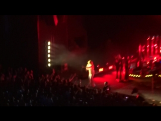 Florence + the machine drumming song (live at théâtres romains de fourvière, lyon, france | )