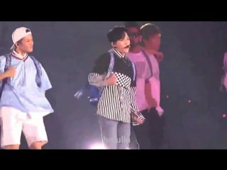 [video] 170728 xiumin & mark young & free @ smtown live world tour vi in tokyo d 2