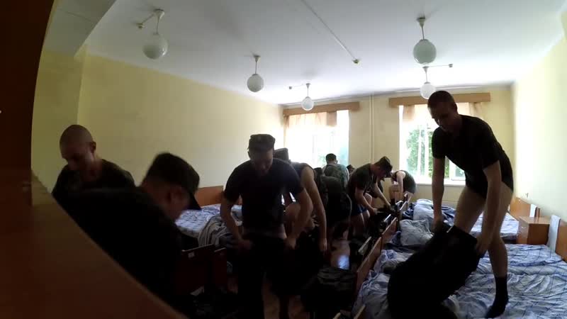 Подъем по тревоге в армии #солдаты #казарма #армия