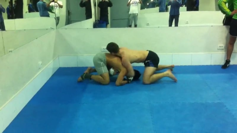 Жесткий спаринг