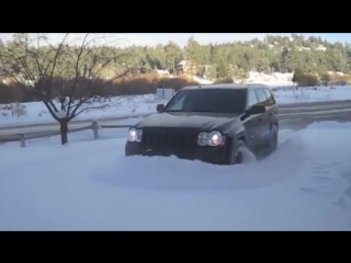 Jeep srt8 зима