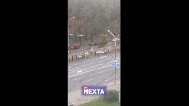 Па ўсім менску людзі пасталі ў ланцугі салідарнасці