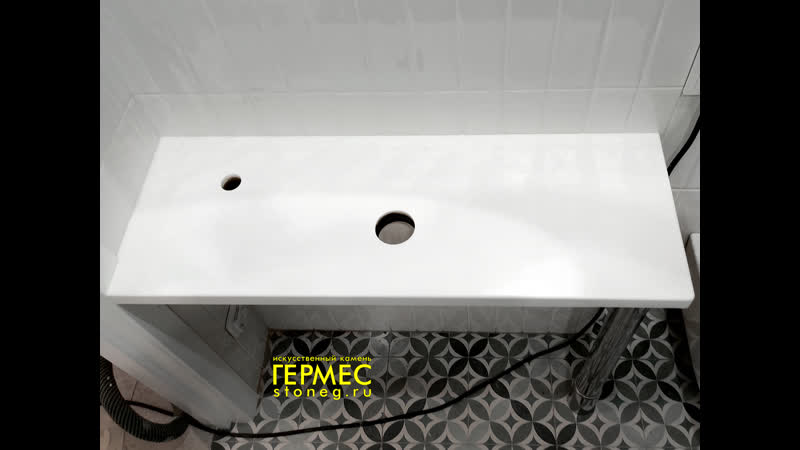 Столешница для ванной из искусственного камня staron белая