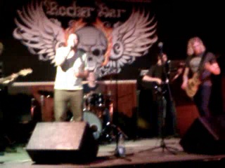 Amberrain look at me (live hard day ii in the rocker bar)