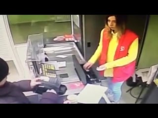 Пятёрочка выручает!