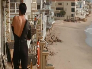 Когда подглядываешь за соседом