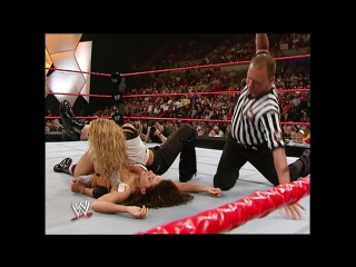 Raw nidia vs trish stratus