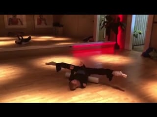 Sls книжка (демонстрирует анастасия волочкова )