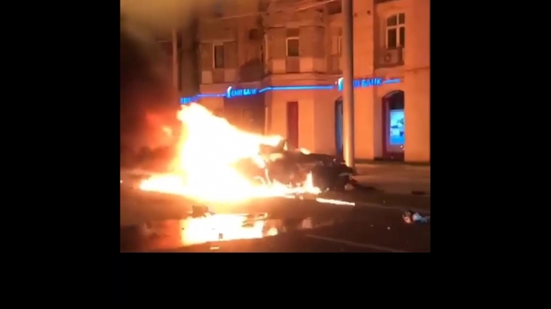 Жуткое дтп произошло сегодня ночью в москве на кутузовском проспекте