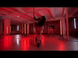 Настя вавилова exotic pole