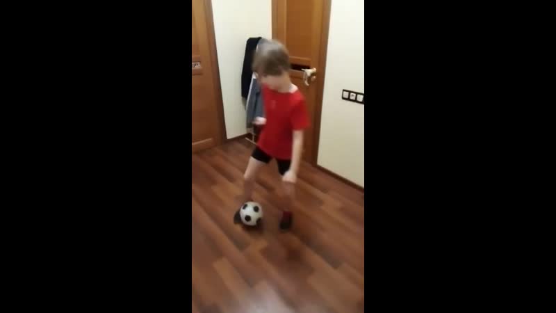 Ульянова вика 18лет