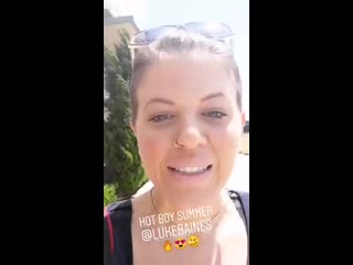 Send help @lukebaines is on his way to the teenchoiceawards w @chelsealaurenla and hes wearing white and hes looking ️ shadowf