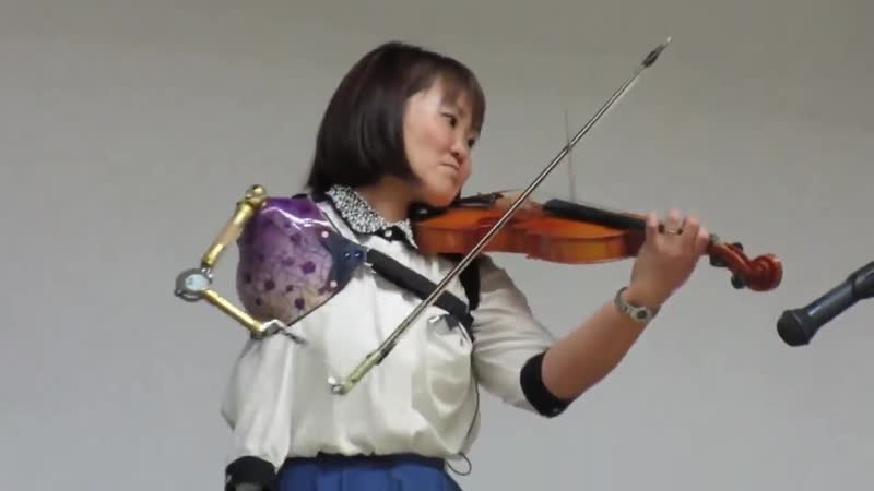 This japanese one armed violinist will inspire you to chase your dreams