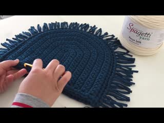 Часть 2 penye i̇pten oval çanta yapımı part 2 (720p)