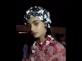 Публикация пэт макграт в «instagram» «#miumiuss17 backstage with the beautiful @tpornr hill moments » (5 октября 2016)