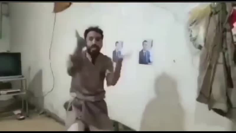 Макрону достаётся