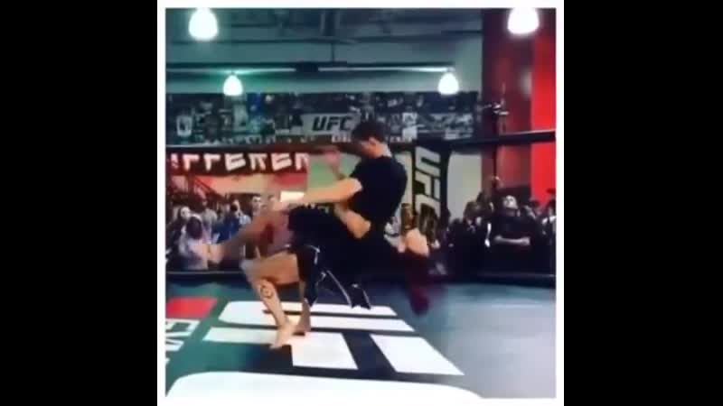 Cris cyborg
